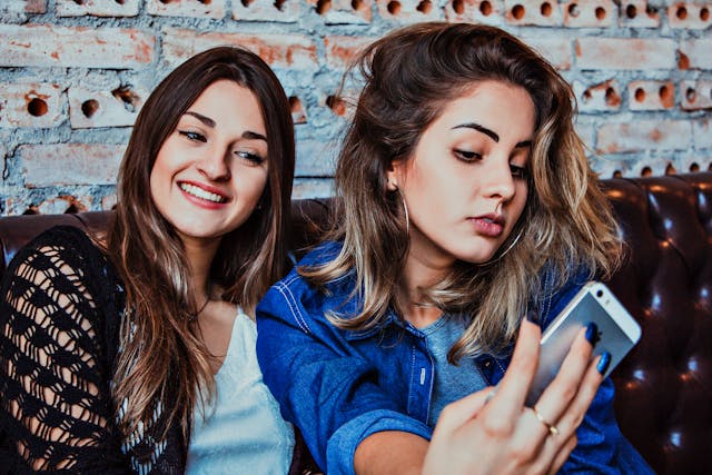 Fajne komentarze do zdjęć na Instagramie – 101 inspiracji