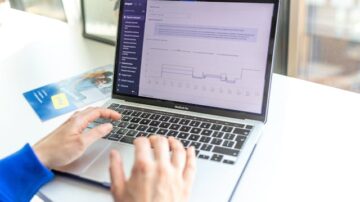 Jak działa TikTok Shop? Rozwój e-commerce w social mediach