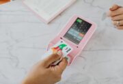 Czy TikTok Shop akceptuje karty podarunkowe Visa?