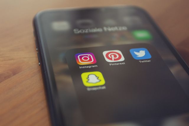 Jak odblokować kogoś na IG?